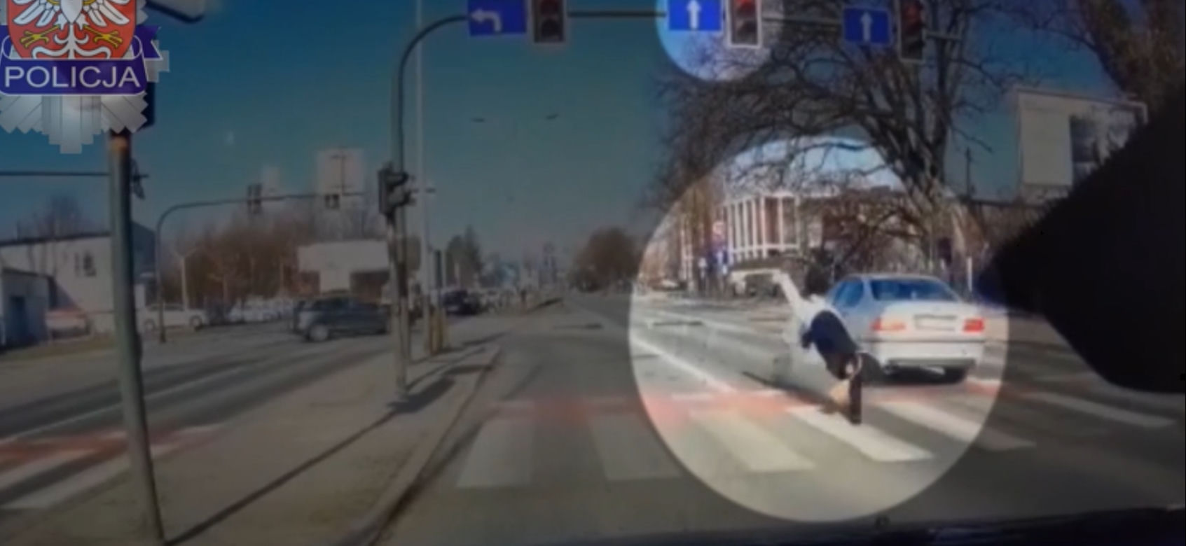 Kraków: DRASTYCZNE wideo z potrącenia kobiety na hulajnodze! Sprawca trafił w ręce policji 