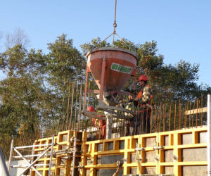 Budowa wrocławskiego stadionu (tu: garaż wielopoziomowy) - listopad 2009