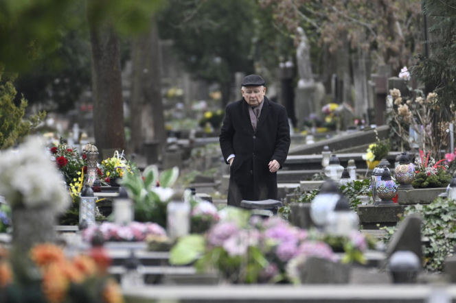 Tak Jarosław Kaczyński spędził Wielką Sobotę