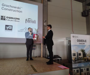 Fabryka drewnianych domów modułowych w Jagodnem już po oficjalnym otwarciu! Firma inwestuje w rozwiązania ekologiczne