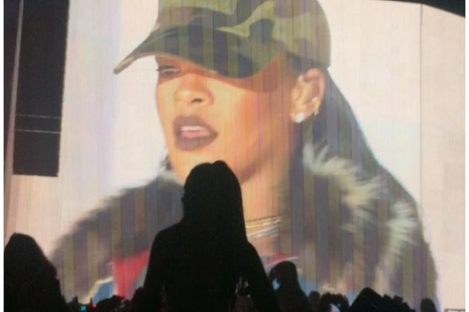 Coachella 2016: Rihanna gościem specjalnym na koncercie Calvina Harrisa! [VIDEO] 