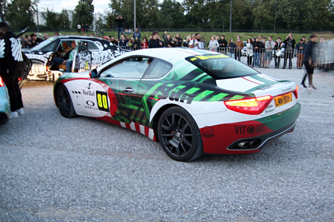 Gumball 3000 2017 w Warszawie pod Stadionem Narodowym