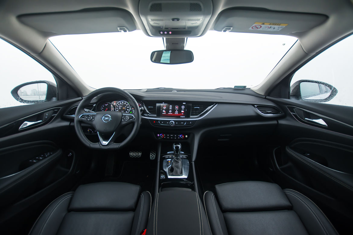Opel Insignia Sports Tourer 2.0 CDTi 210 KM AT8 AWD