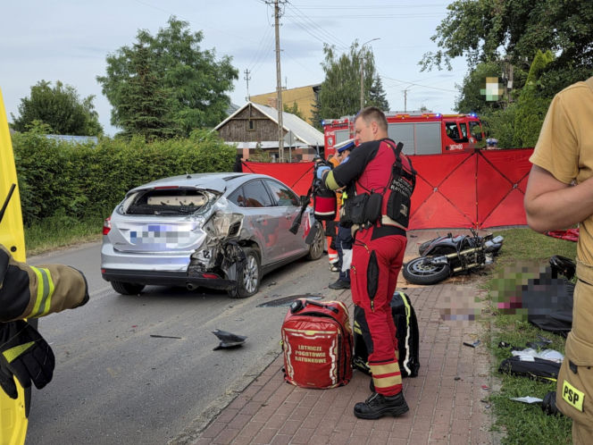 Śmiertelny wypadek pod Siedlcami! Motocyklista zginął po zderzeniu z osobówką