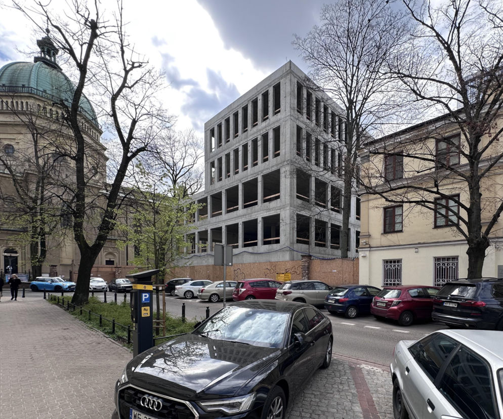 Plebania na zlikwidowanym cmentarzu Świętokrzyski w Warszawie