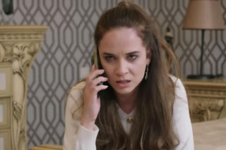 Panna młoda, odcinek 47: Cihan pozna się na Beyzie! Kłamstwo byłej żony popchnie go do Hancer - ZDJĘCIA