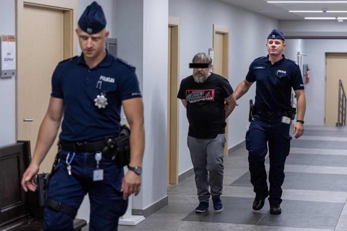 Najpierw ją gwałcił, a potem zabił i porzucił w kontenerze