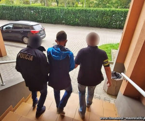 Tomaszów Mazowiecki. Miał zakaz, ale wsiadł za kółko i zabił człowieka. Uciekł do stodoły znajomego! [ZDJĘCIA]