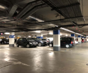 Otwarcie galerii handlowych - parkowanie