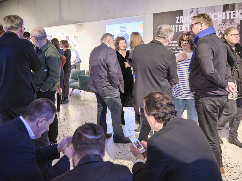 Wernisaż „Archikolaży Ewy P. Porębskiej”: FOTORELACJA