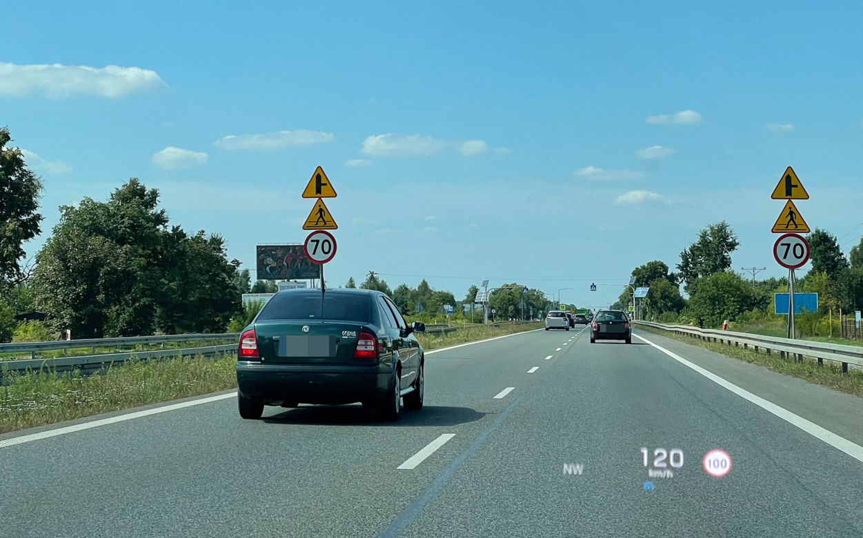 Prezes ruszył na wakacje
