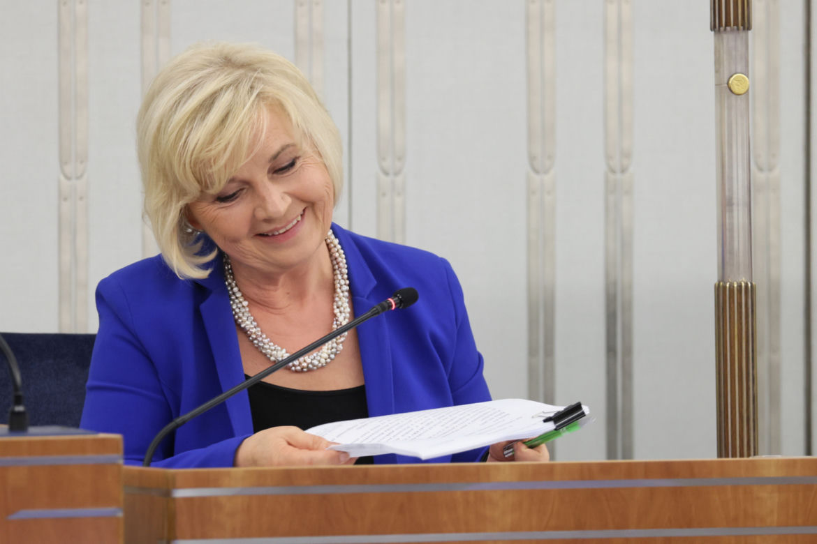 Lidia Staroń maglowana w Senacie