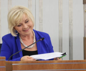 Lidia Staroń maglowana w Senacie