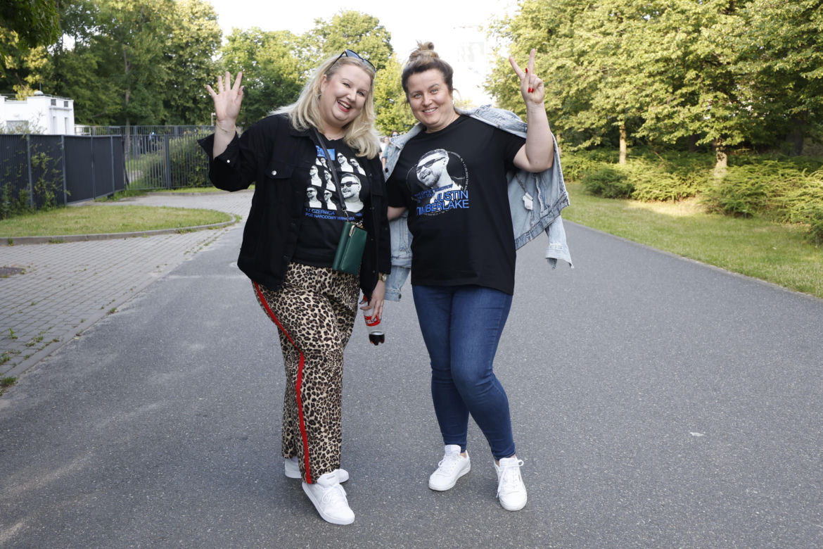 Koncert Justina Timberlake'a w Warszawie - fani pod PGE Narodowym