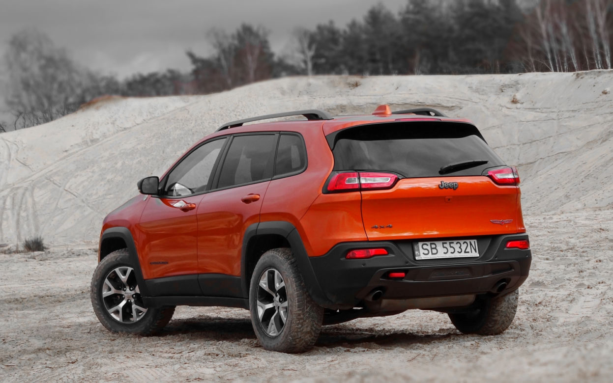 Jeep Cherokee Trailhawk V6 3.2 AT9 4x4