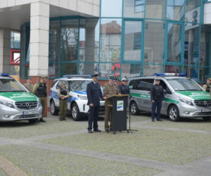 Nowe samochody Straży Granicznej
