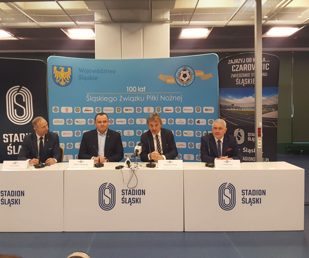 Na Stadionie Śląskim trwają przygotowania do meczu Polska - Ukraina