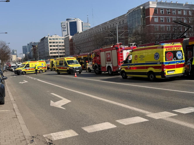 Zderzenie dwóch tramwajów na Ochocie. Są ranni