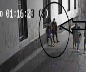 Gliwice. Rzucił peta, wywołał pożar! Policja szuka tego mężczyzny [ZDJĘCIA]
