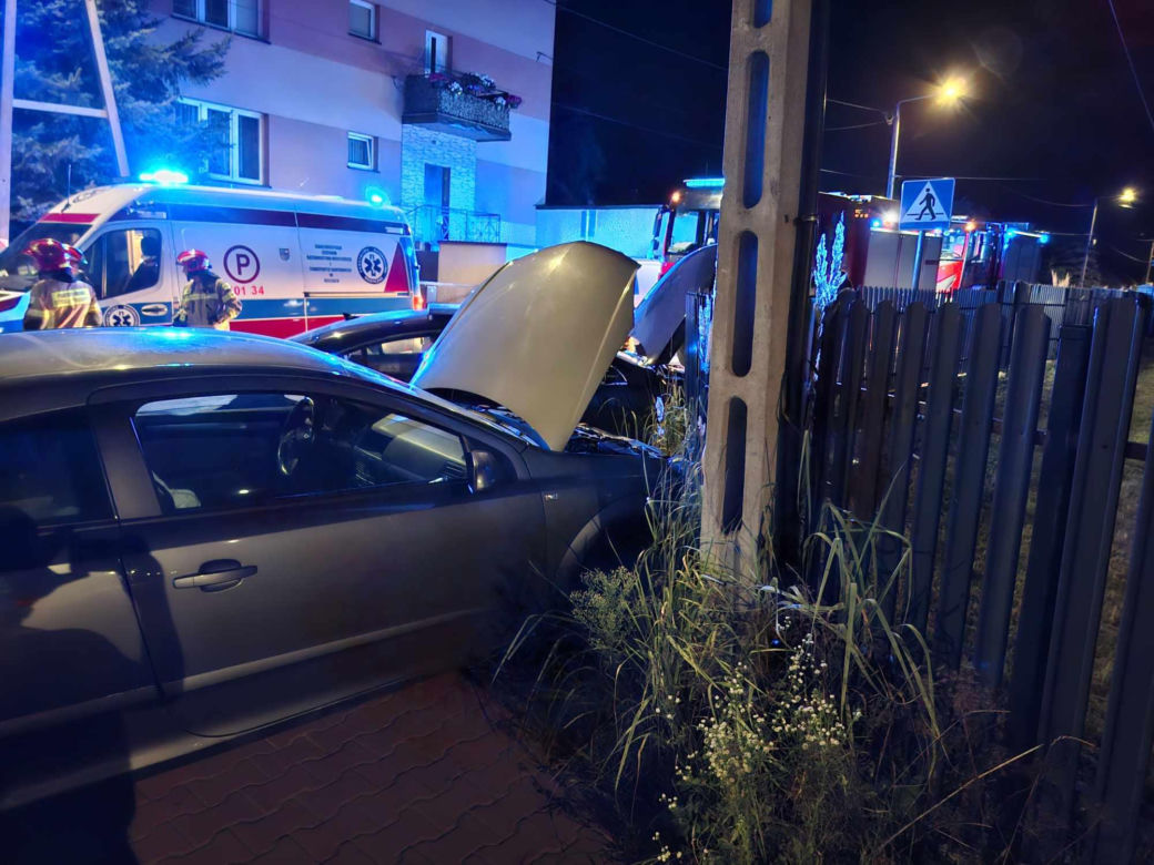 Pilne! Wypadek na skrzyżowaniu Moniuszki i Południowej w Starachowicach. Są poszkodowani
