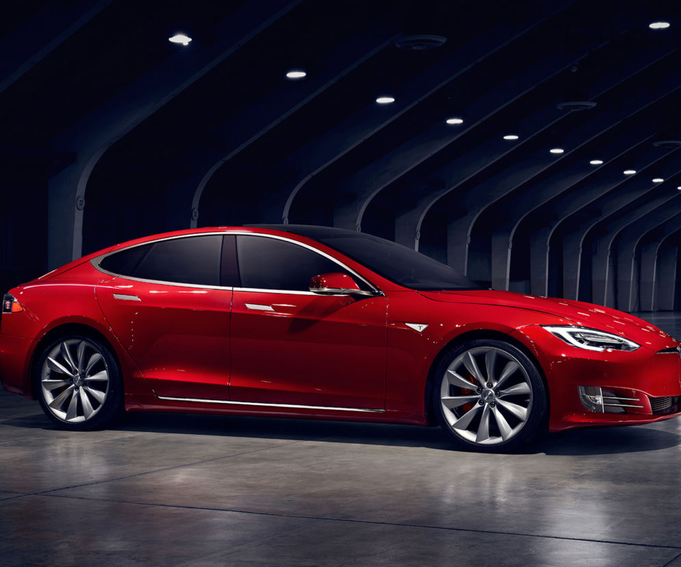 Tesla Model S P100D