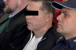 Wywieźli Roberta w bagażniku, Przypalali go maczetą i kopali