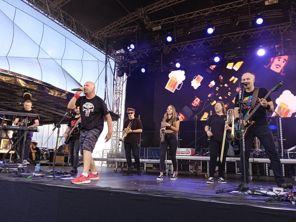 Koncert zespołu Łydka Grubasa w ramach Rockowizna Festiwal 2023 w Poznaniu