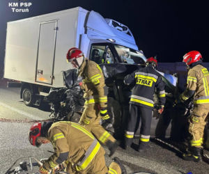 Tragiczny wypadek na autostradzie A1 pod Toruniem. Jedna osoba nie żyje!