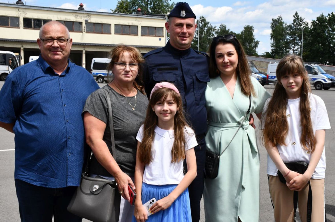 Nowi funkcjonariusze podkarpackiej policji. Złożyli honorową przysięgę