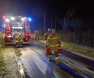 Pożar budynku w miejscowości Bartoszówka w powiecie grodziskim