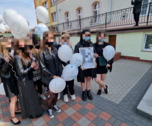 Koledzy żegnają swoją Madzię. Cześć Jej pamięci!. Łzy, rozpacz i niezrozumienie. Nie tak miał wyglądać koniec roku szkolnego [ZDJĘCIA]