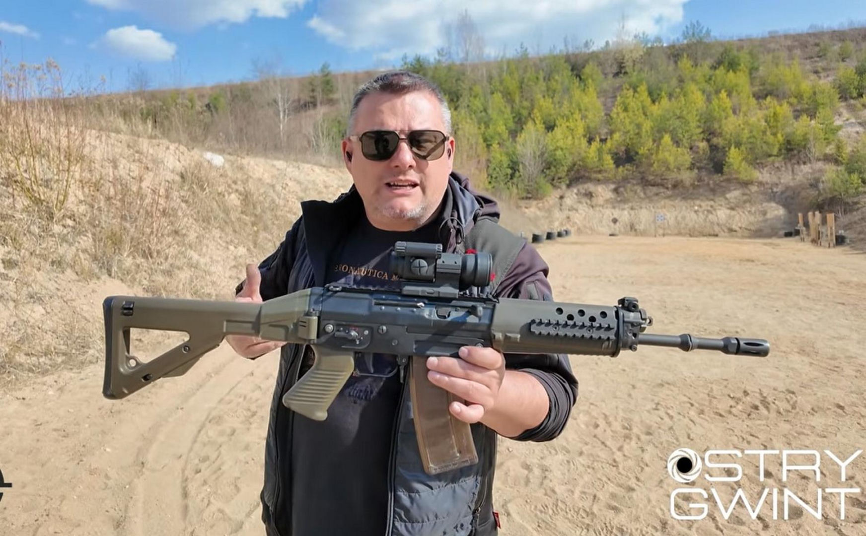 Karabin SIG 553 - niezawodność Kałasznikowa w szwajcarskim wydaniu