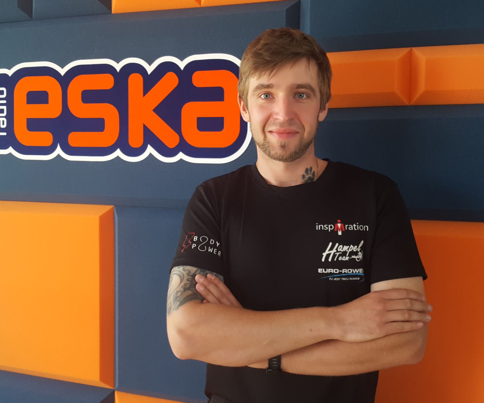 Triathlonista z Leszna Patryk Hampel będzie dziś ustanawiał Rekord Guinnessa