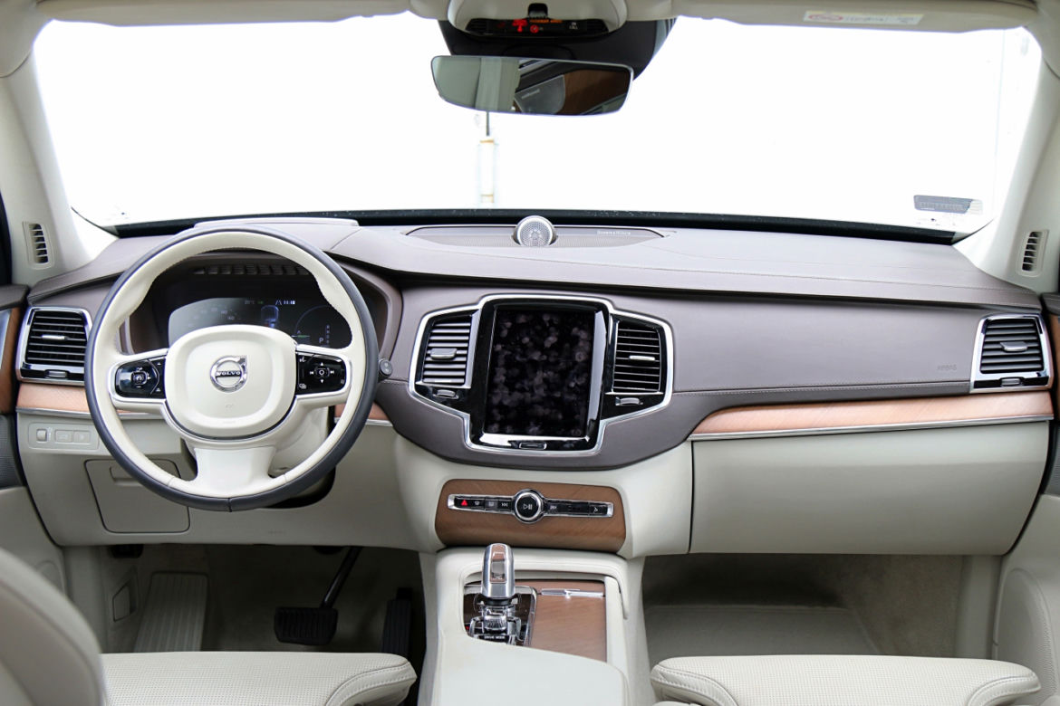 Volvo XC90 T8