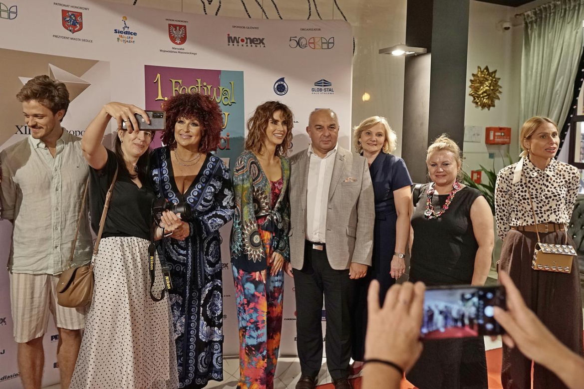 XIII Ogólnopolski Festiwal Teatrów „Sztuka plus Komercja” w Siedlcach 2025
