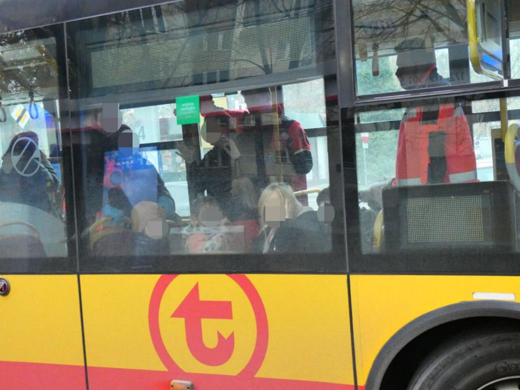 Dantejskie w autobusie. Kilkoro dzieci rannych po gwałtownym hamowaniu