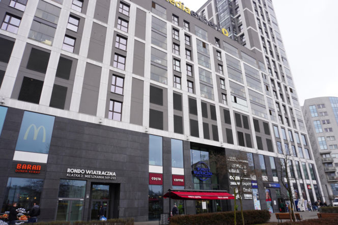 Dziś tak wygląda miejsce po dawnym Uniwersamie Grochów