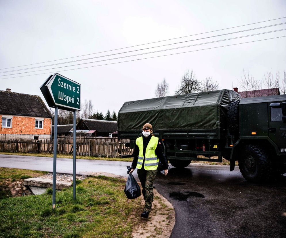 Żołnierze rozwożą żywność na Podlasiu. We współpracy z Caritas