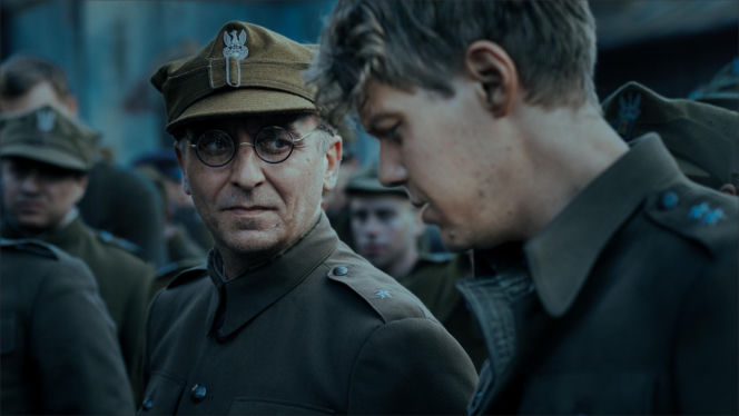 W roli głównej Jakub Gierszał, w obsadzie m.in. Aidan Gillen, Paul Freeman, Julia Pietrucha, Wojciech Mecwaldowski, Anna Próchniak, Mateusz Kościukiewicz, Antoni Pawlicki oraz Tomasz Kot.