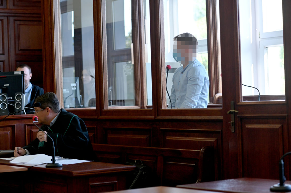 Z zazdrości zabił najlepszego kolegę. Adrian z Kołobrzegu stanął przed sądem