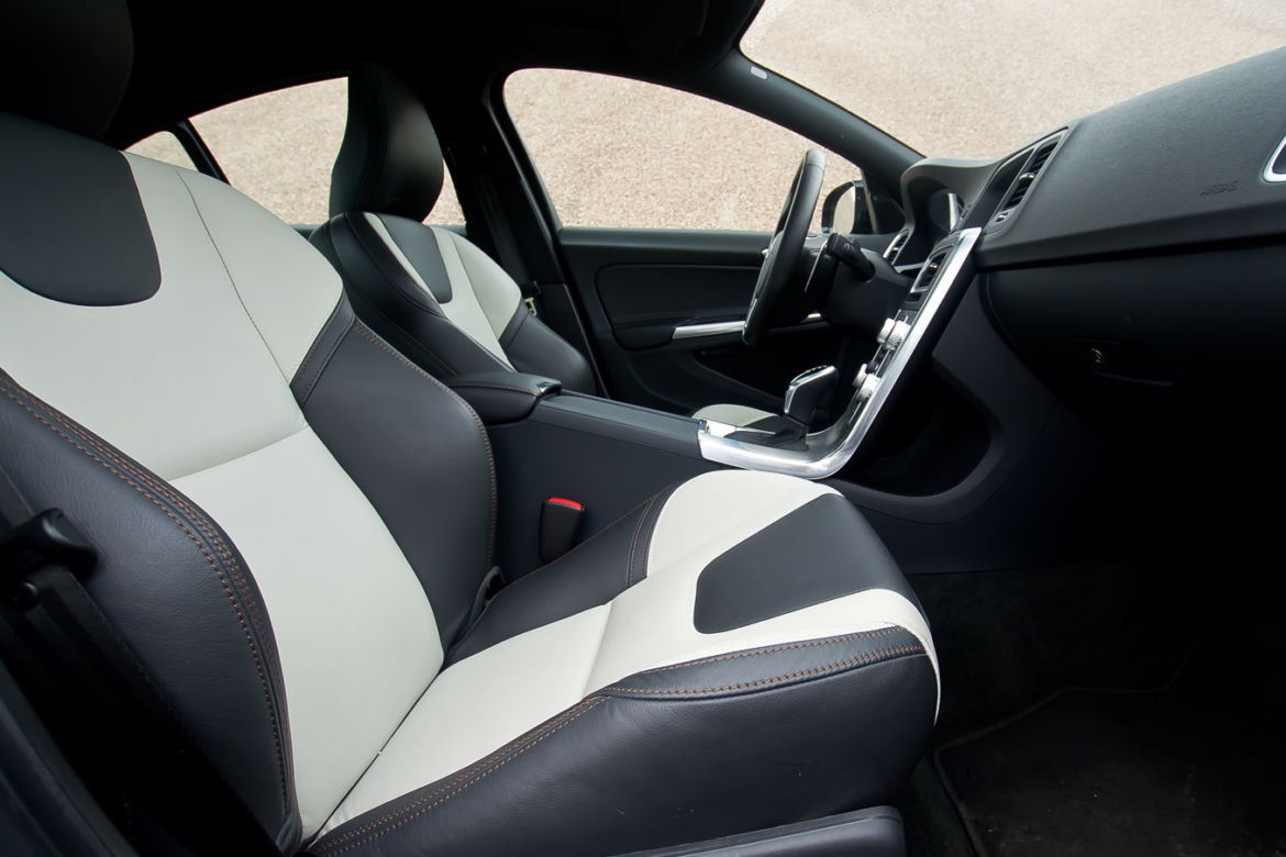 Volvo S60 Cross Country D4 AWD Summum