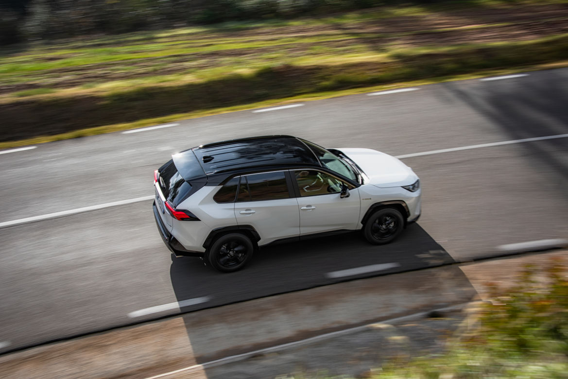 Toyota RAV4 2.5 Hybrid Dynamic Force