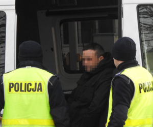 Dramatyczny wypadek na ul. Fieldorfa. Pijany kierowca rozbił samochód