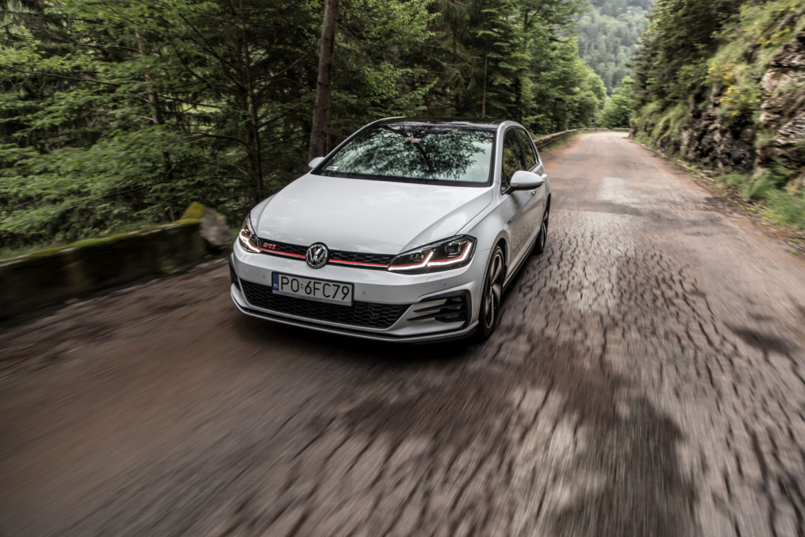 Volkswagen Golf GTI 2.0 TSI 245 KM