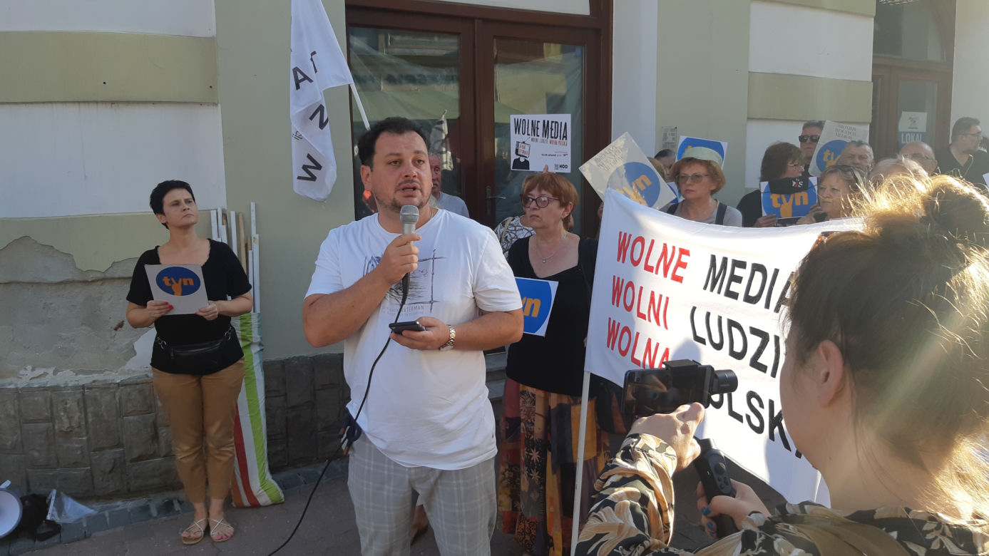 "Wolne media!". Mieszkańcy Tarnowa wyszli na ulicę 