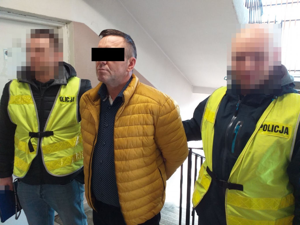 Lubelscy przedsiębiorcy FAŁSZOWALI faktury na potęgę! Chodzi o PONAD 60 mln zł! [ZDJĘCIA] 