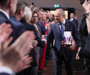 Premier Donald Tusk podczas Rady Krajowej Koalicji Obywatelskiej w Ursynowskim Centrum Kultury Alternatywy w Warszawie