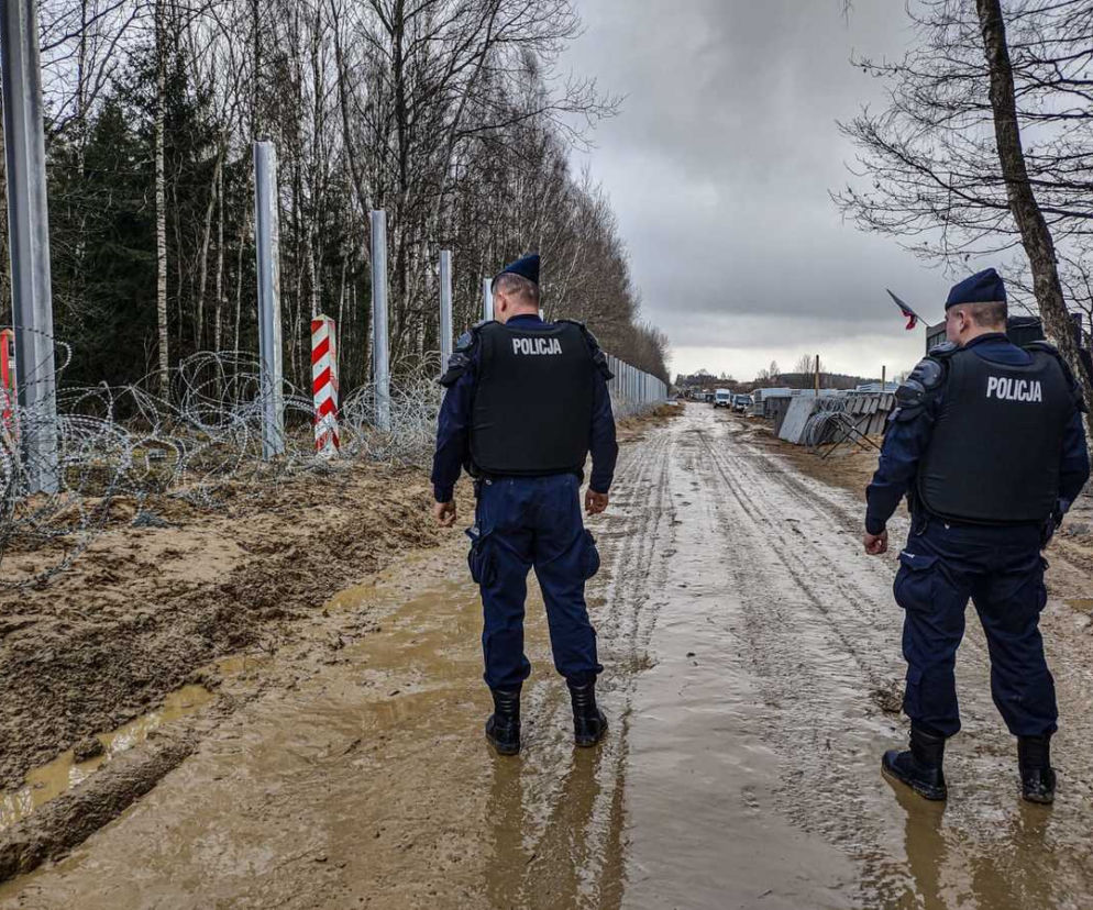 Zakaz przebywania przy granicy z Białorusią przedłużony? Jest decyzja