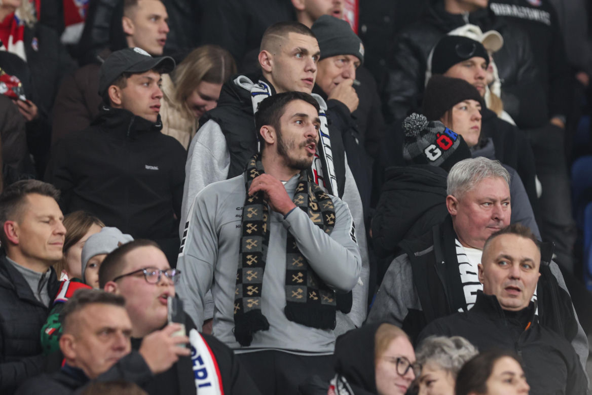 Górnik Zabrze - Legia Warszawa: Zdjęcia kibiców i zawodników z hitu 13. kolejki PKO BP Ekstraklasy