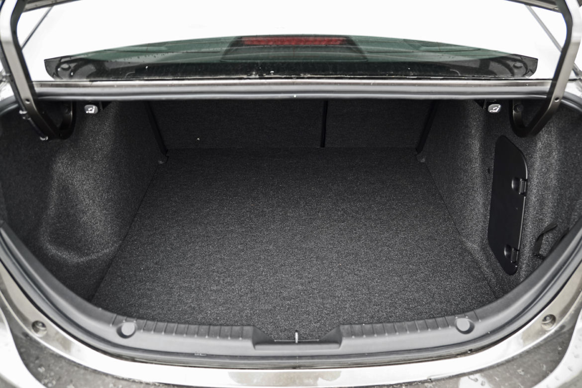 Mazda 3 Sedan 2.0 A/T SkyPASSION